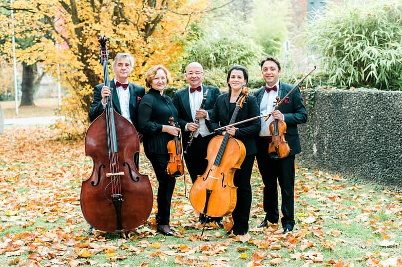 Salon Ensemble Sentimental